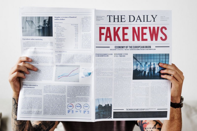 Collection : Fake News et désinformation